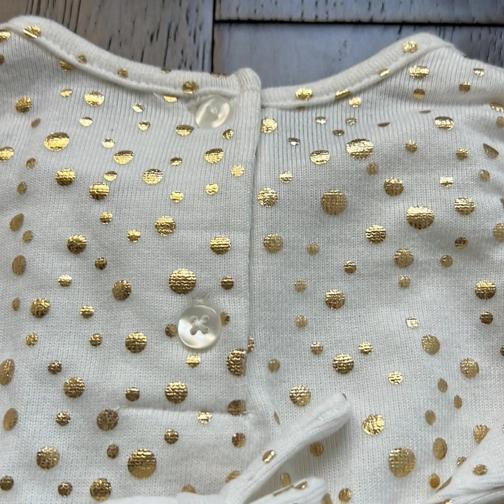 NWT Gold polkadot/ruffle longsleeve dressy shirt with matching  ruffle leggings